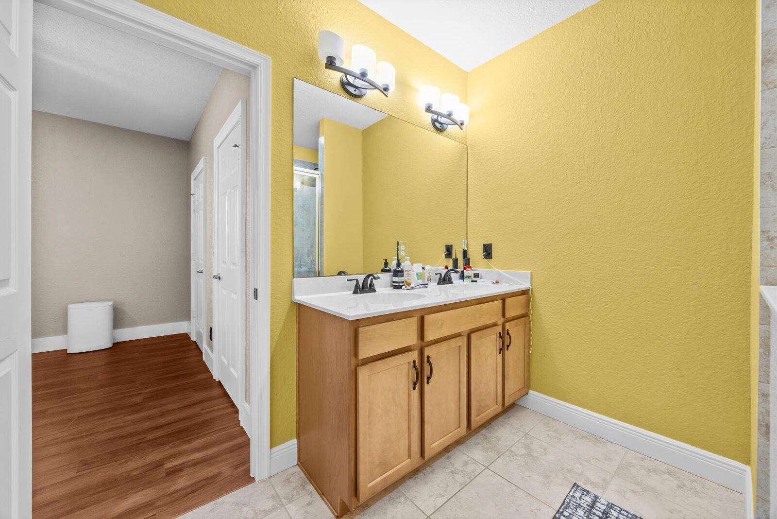 Hawks Ridge/Eco Village - Residential