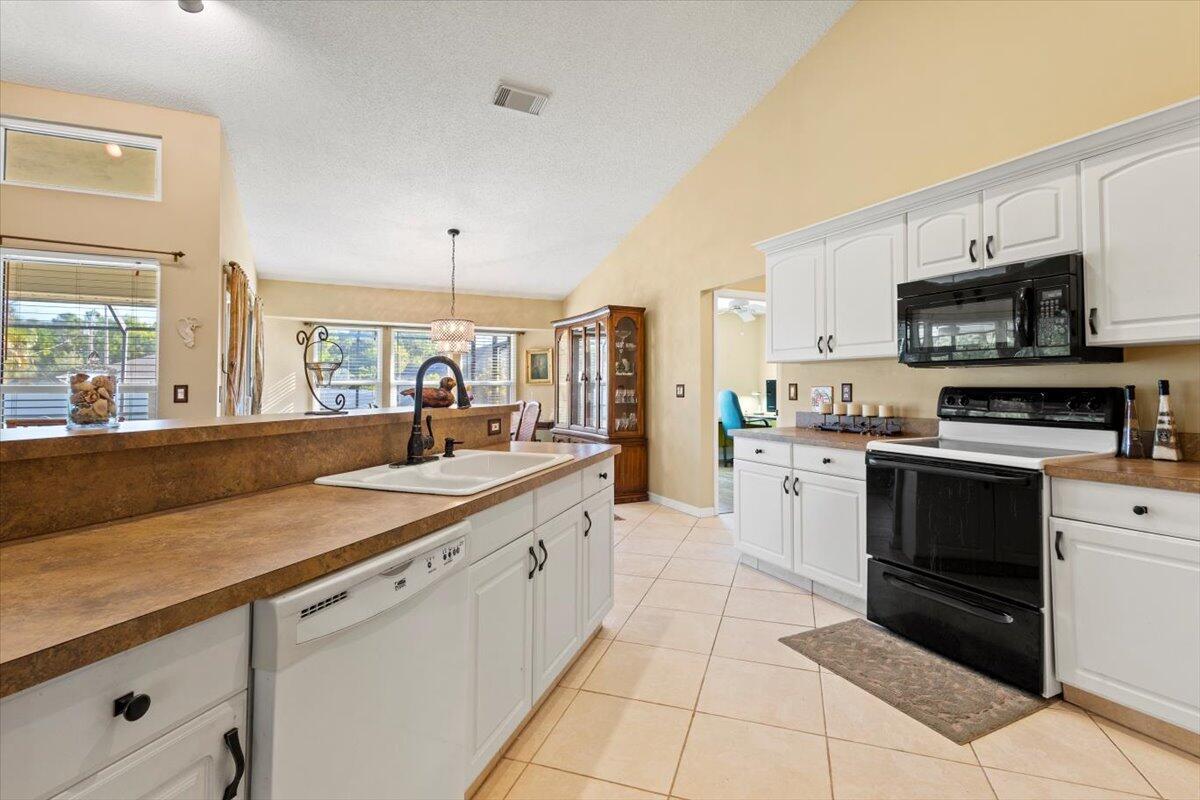 PORT ST LUCIE SECTION 40 - Residential