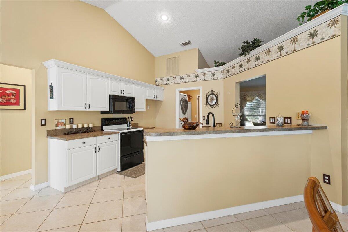 PORT ST LUCIE SECTION 40 - Residential