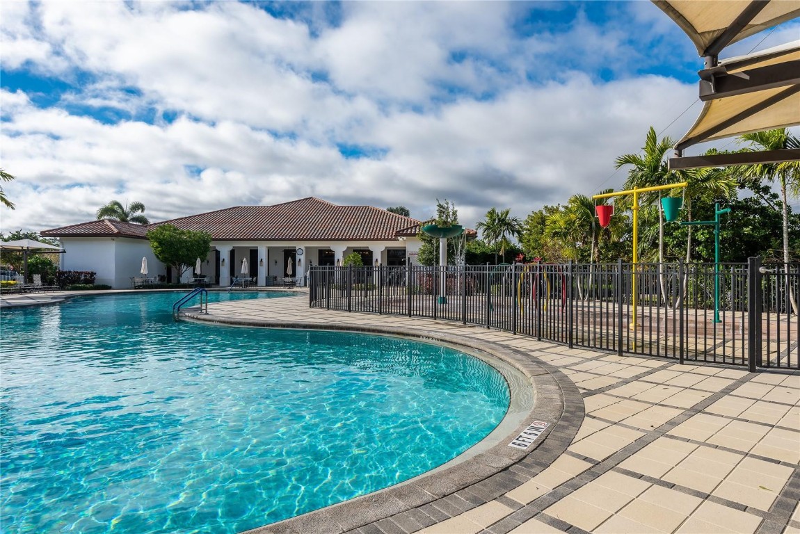 Monterra 175-155 B - Residential