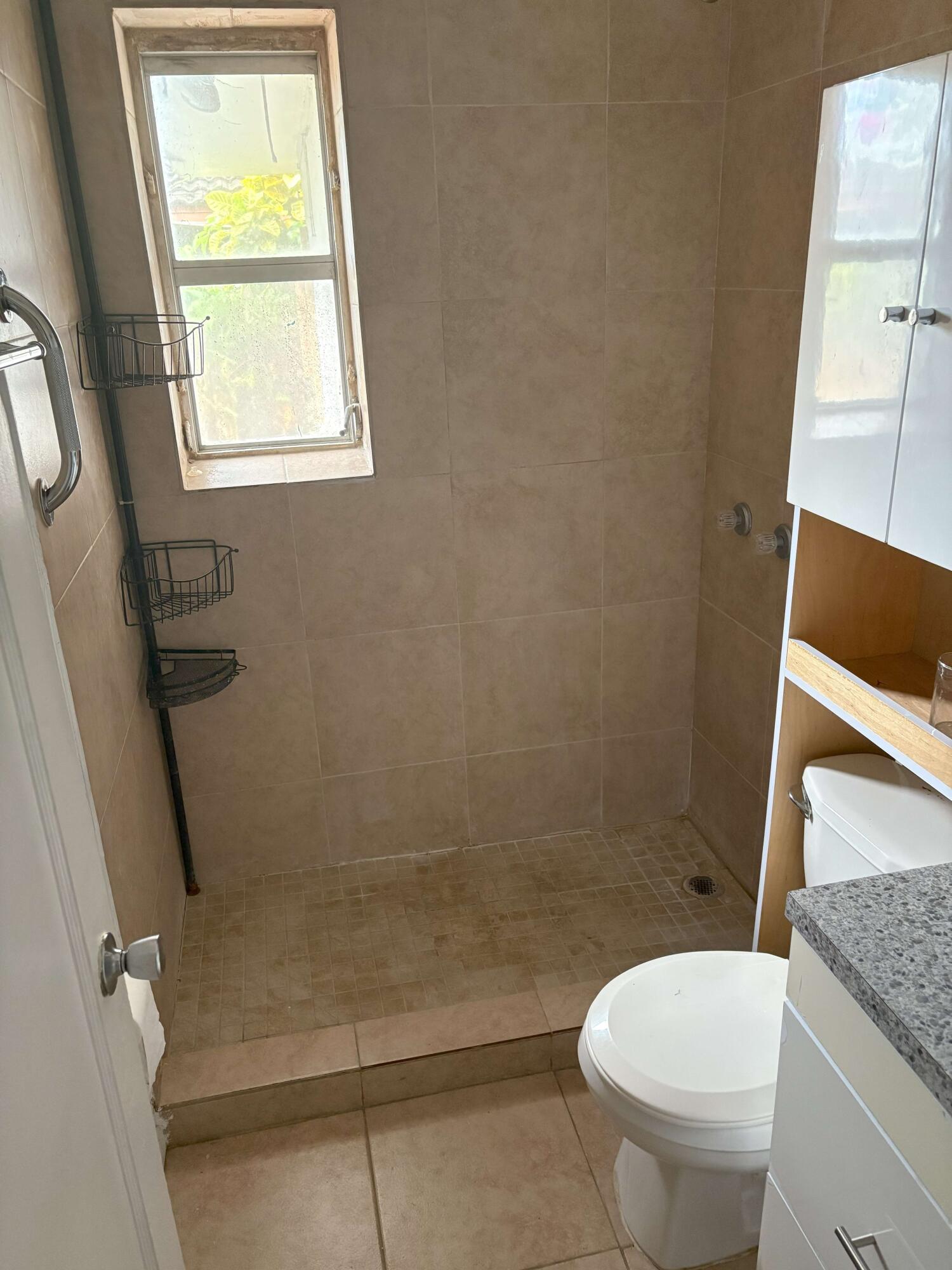 GRAND VIEW PARK - Residential Income