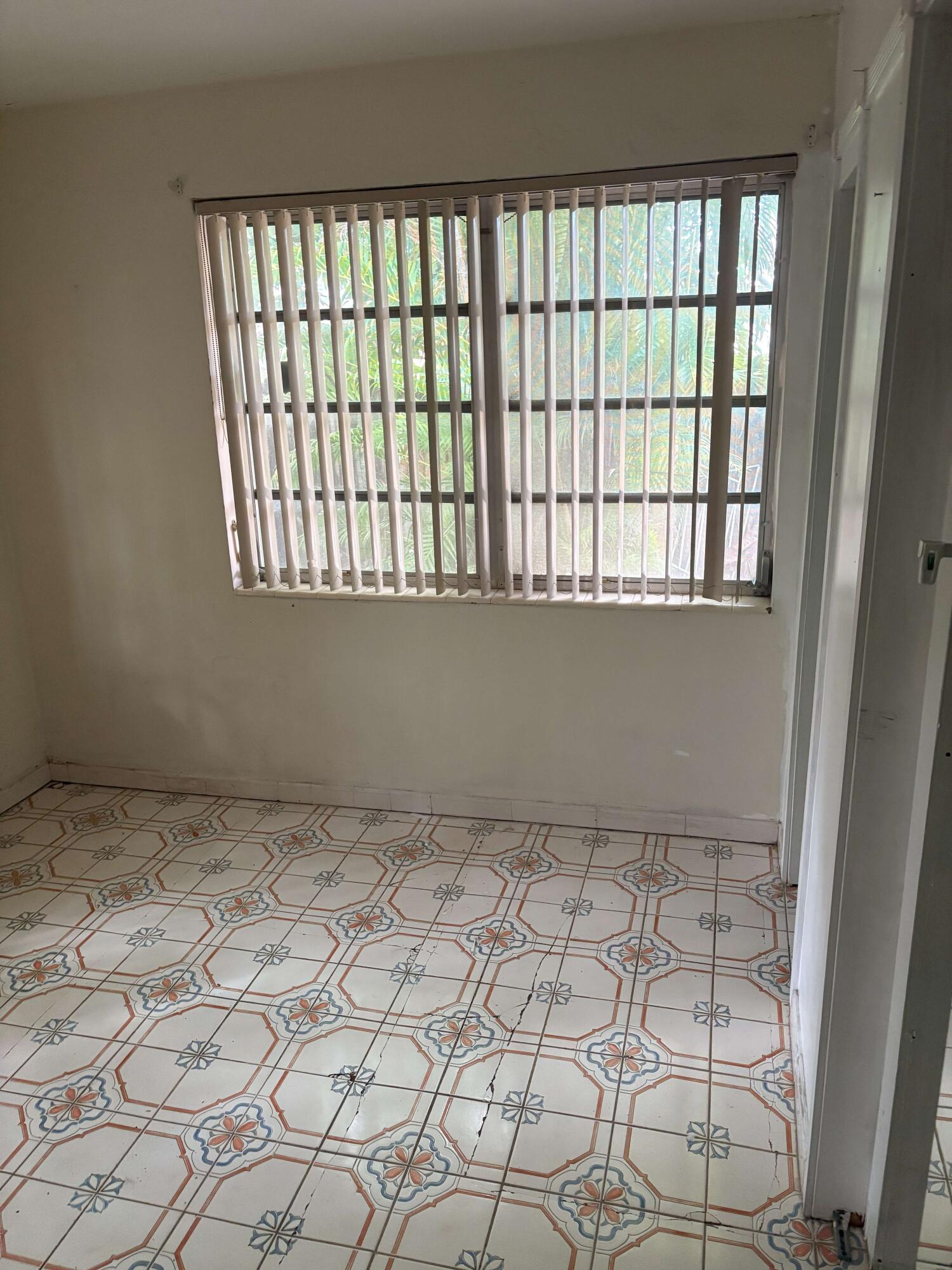 GRAND VIEW PARK - Residential Income