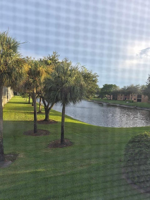 Tiny photo for 5574 Witney Drive #206, Delray Beach, FL 33484 (MLS # B26070284)