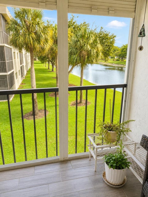 Tiny photo for 5574 Witney Drive #206, Delray Beach, FL 33484 (MLS # B26070284)