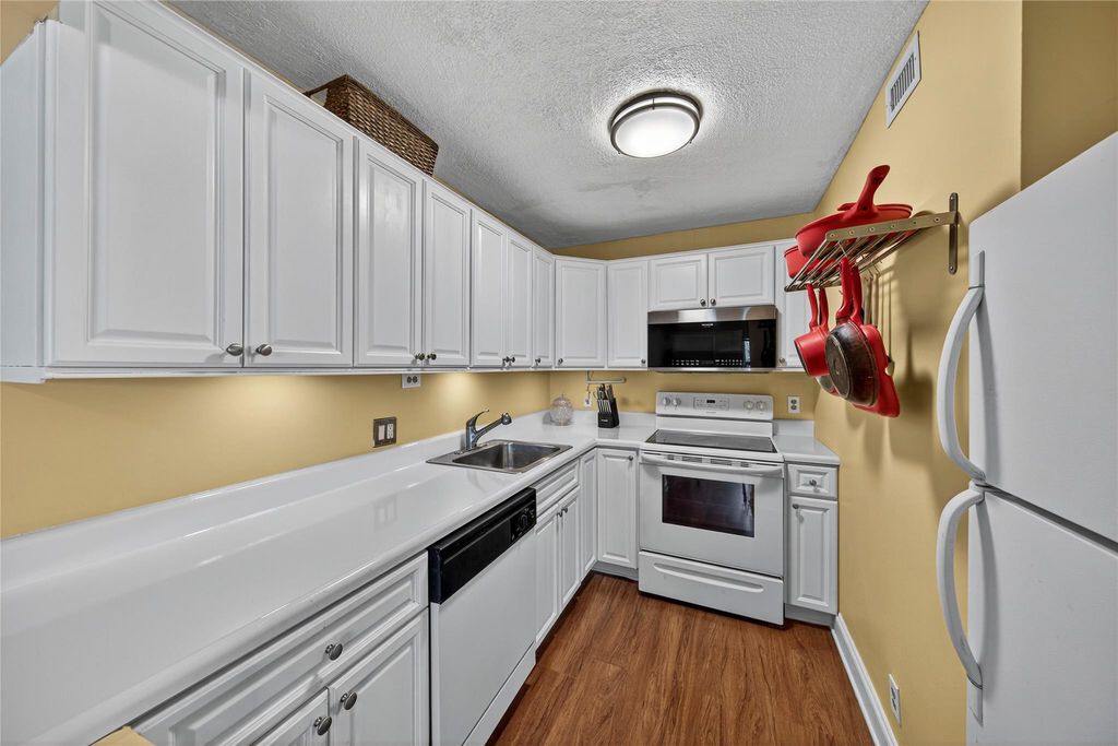 Photo of 2840 NE 14th Street #311A, Pompano Beach, FL 33062 (MLS # F10535141)