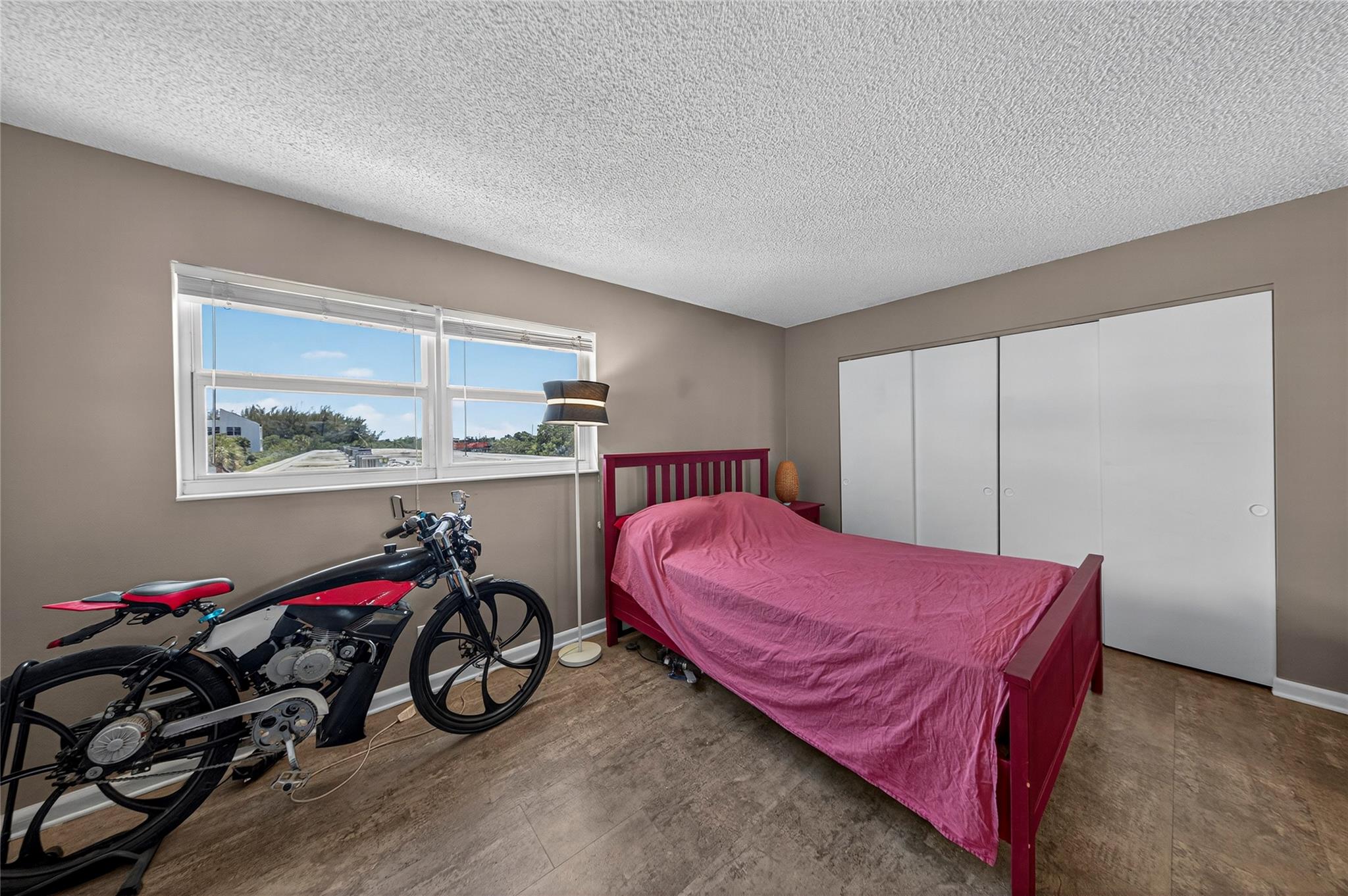 Harbor's Edge - Residential