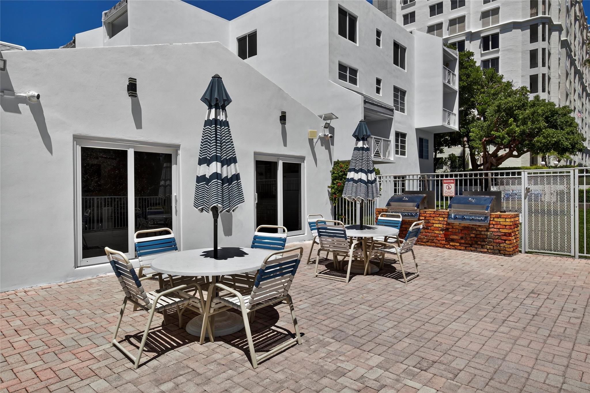 Harbor's Edge - Residential