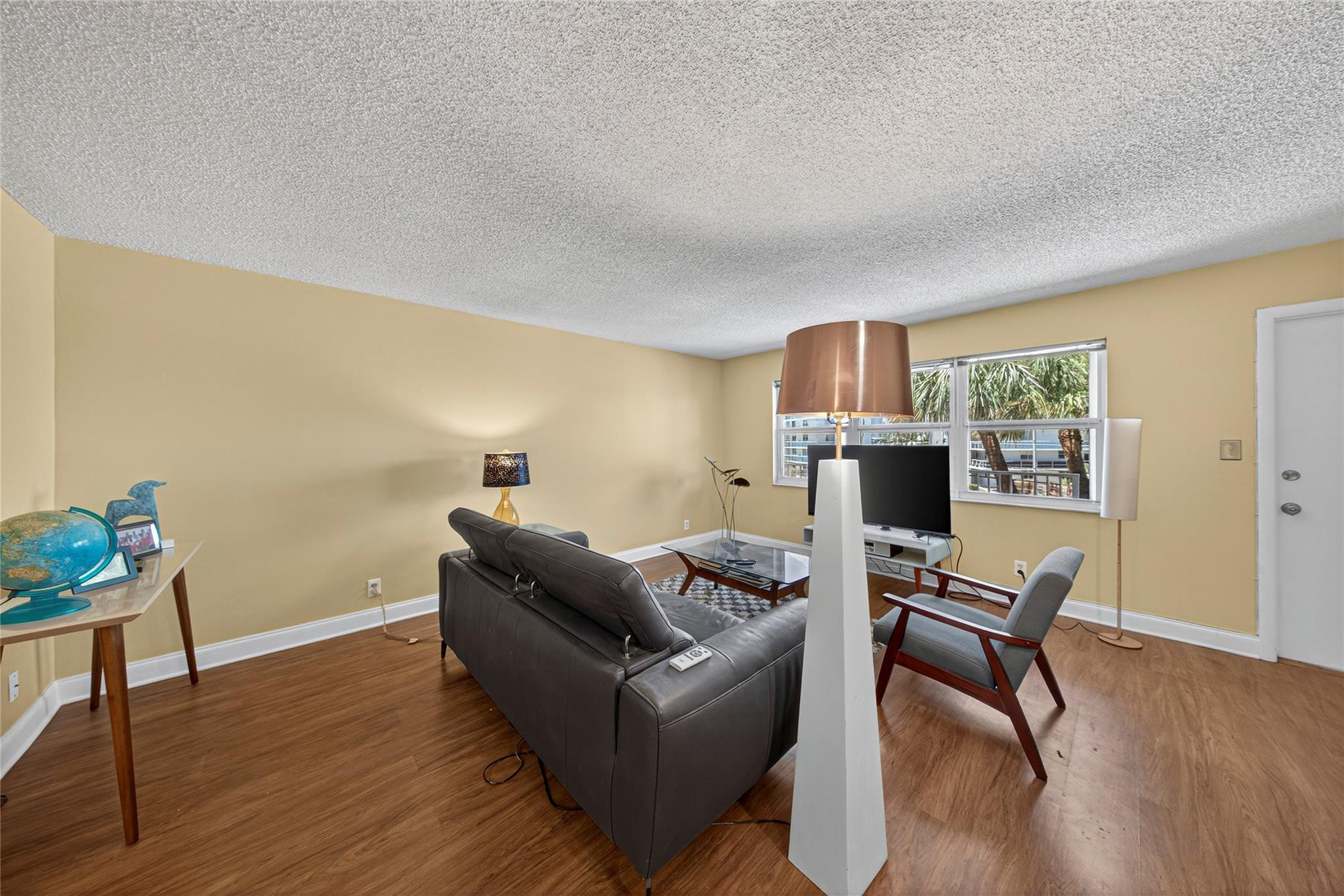 Harbor's Edge - Residential