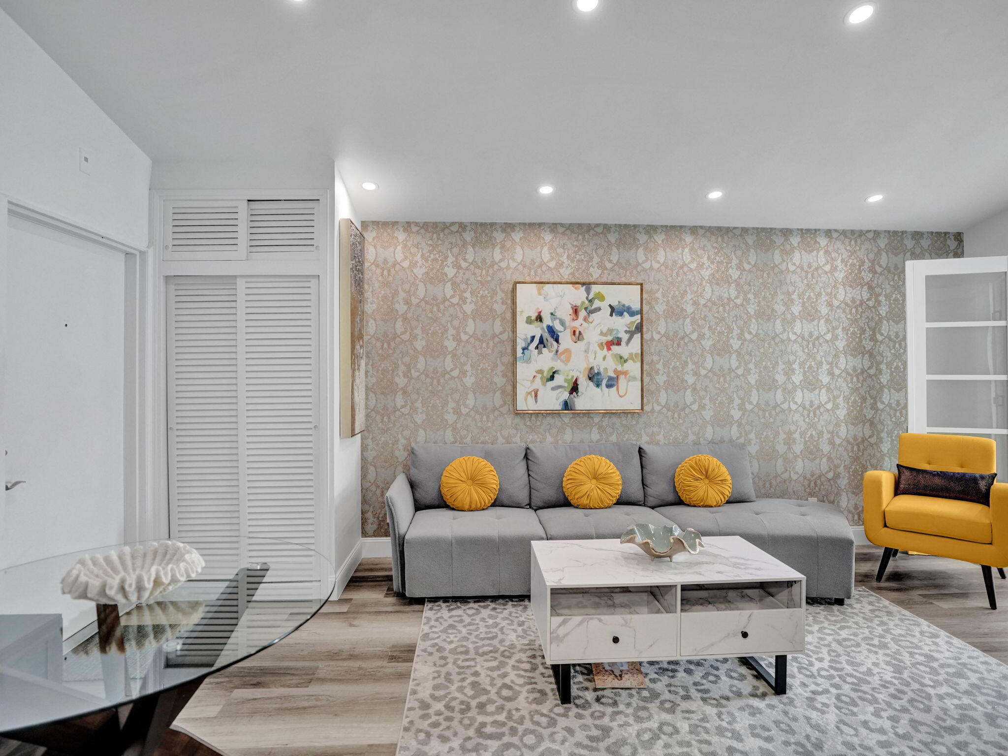 1967 S OCEAN Boulevard 308
