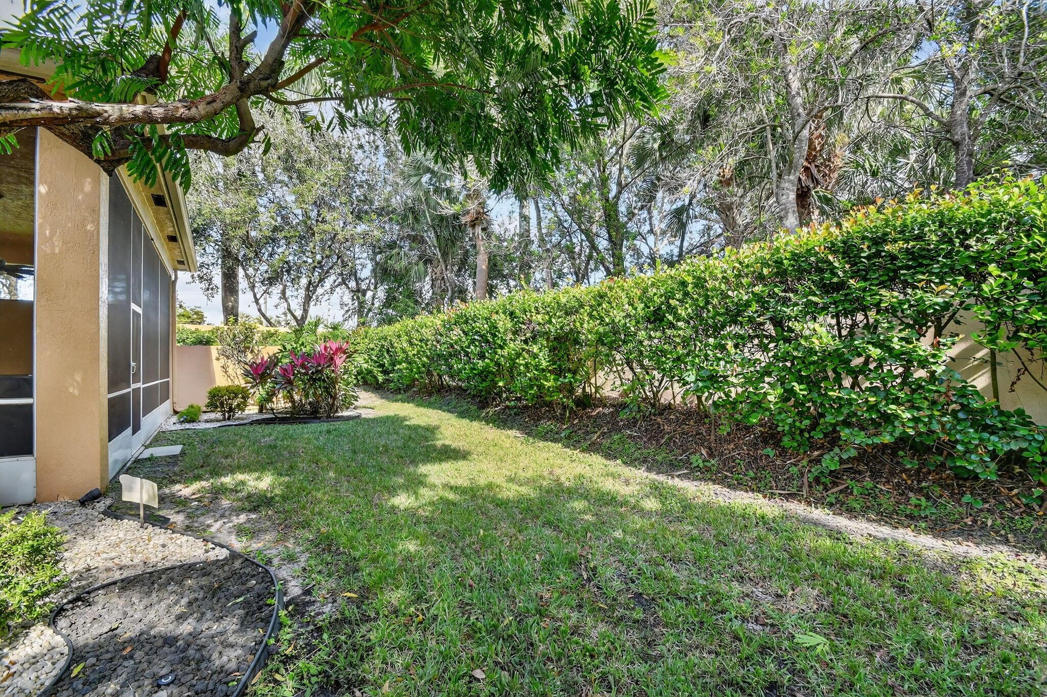 MIZNER FALLS - Residential