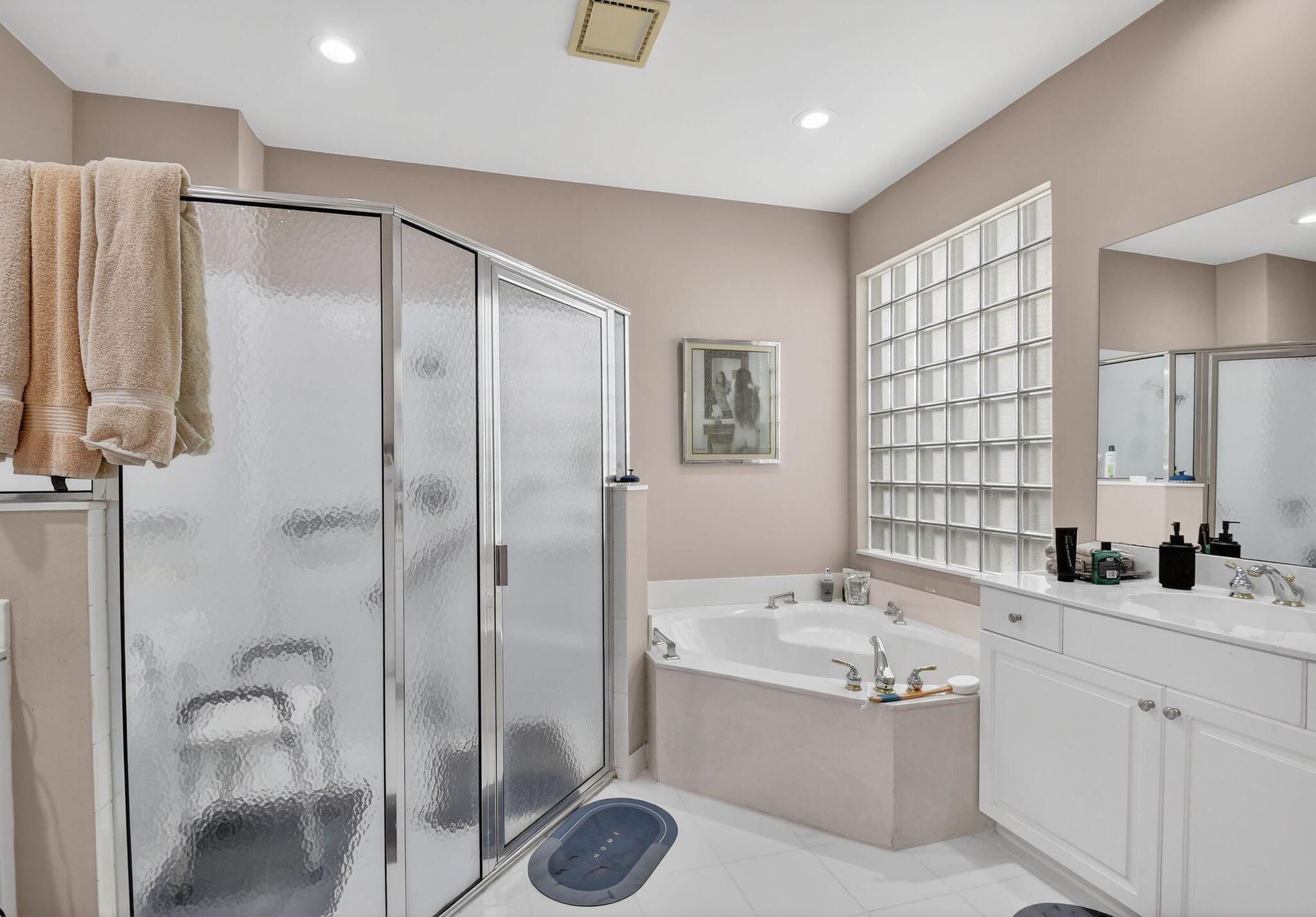 MIZNER FALLS - Residential