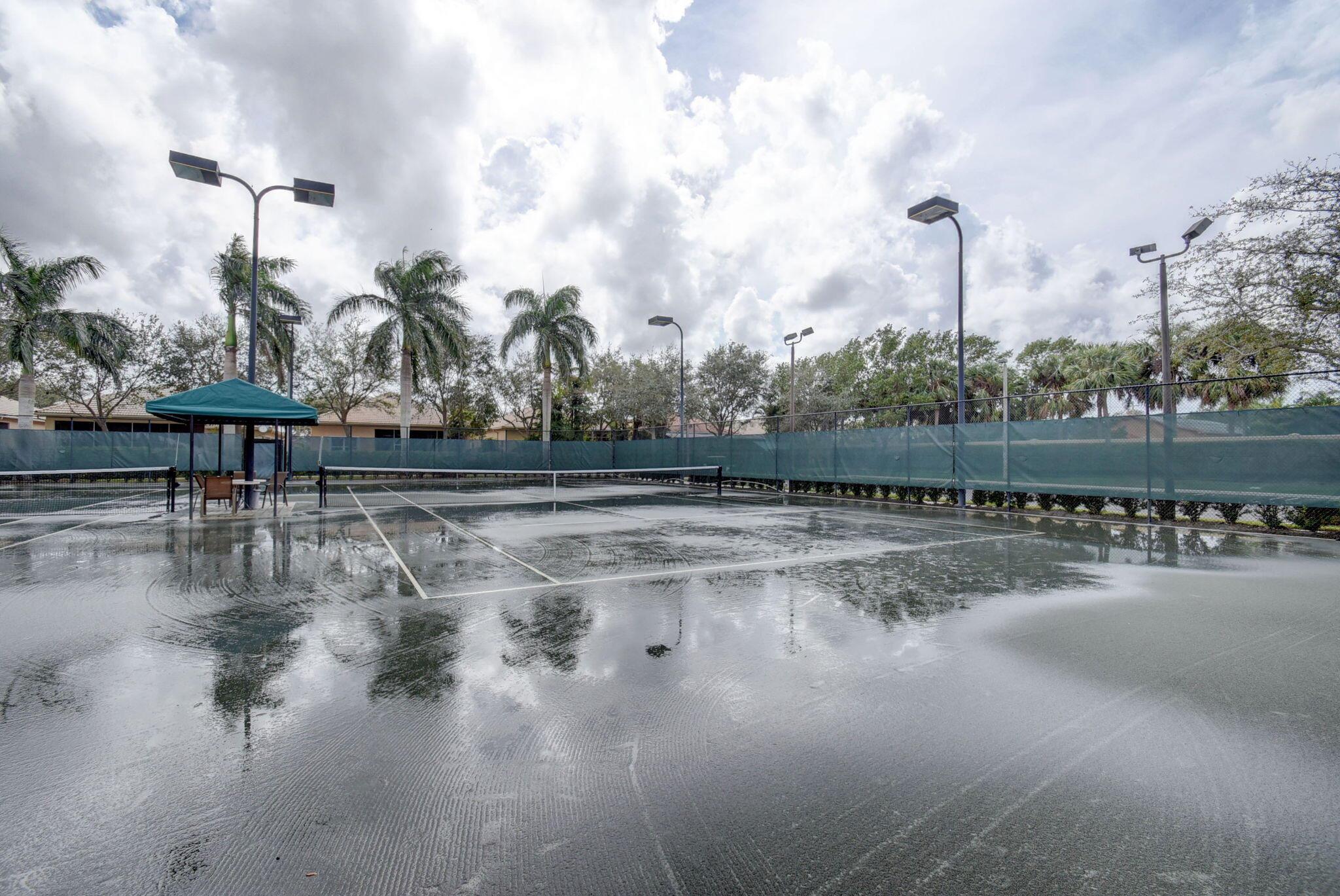 MIZNER FALLS - Residential