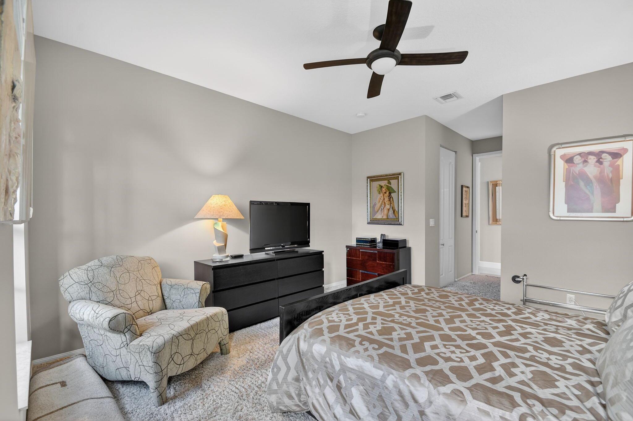 MIZNER FALLS - Residential