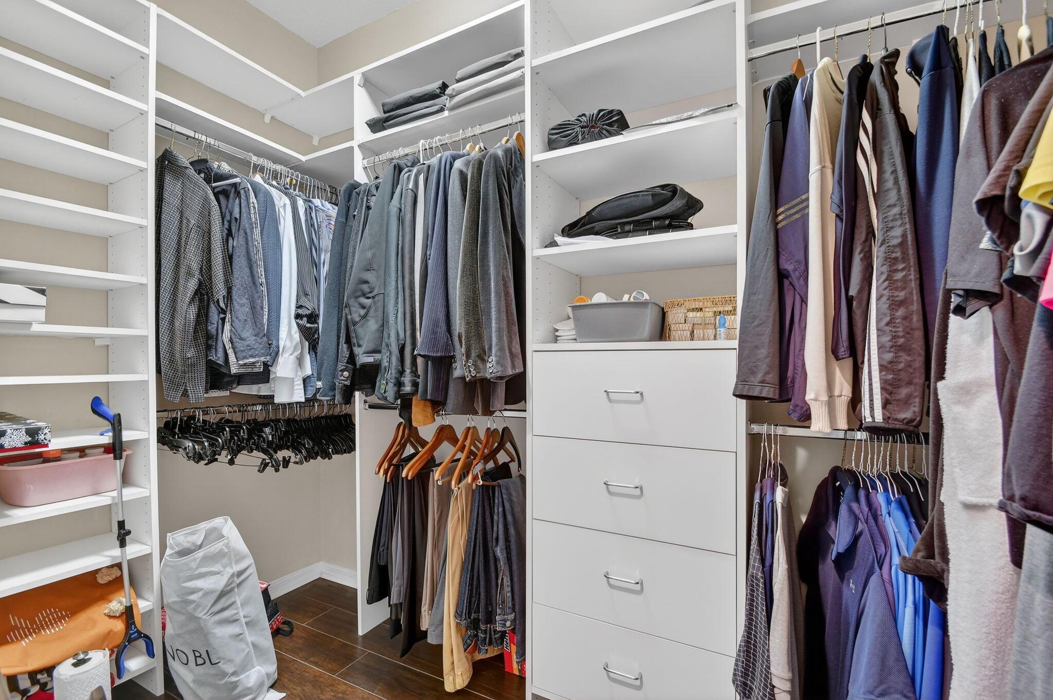 MIZNER FALLS - Residential