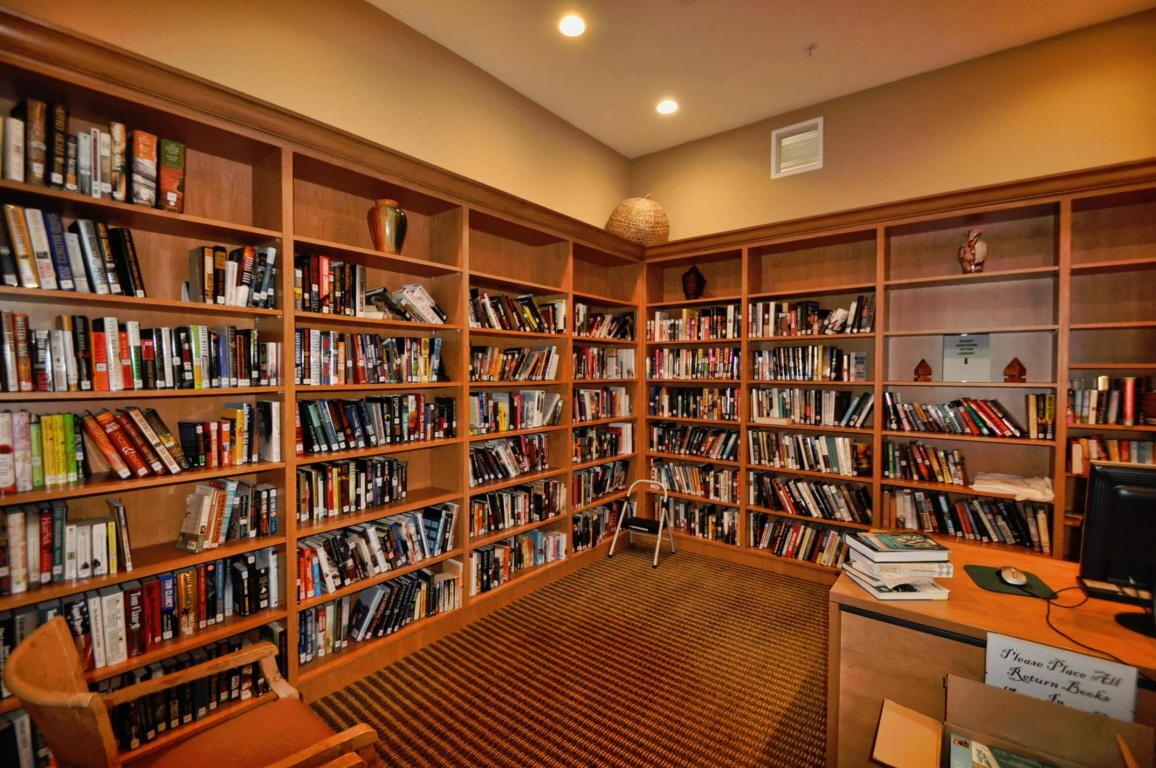 MIZNER FALLS - Residential