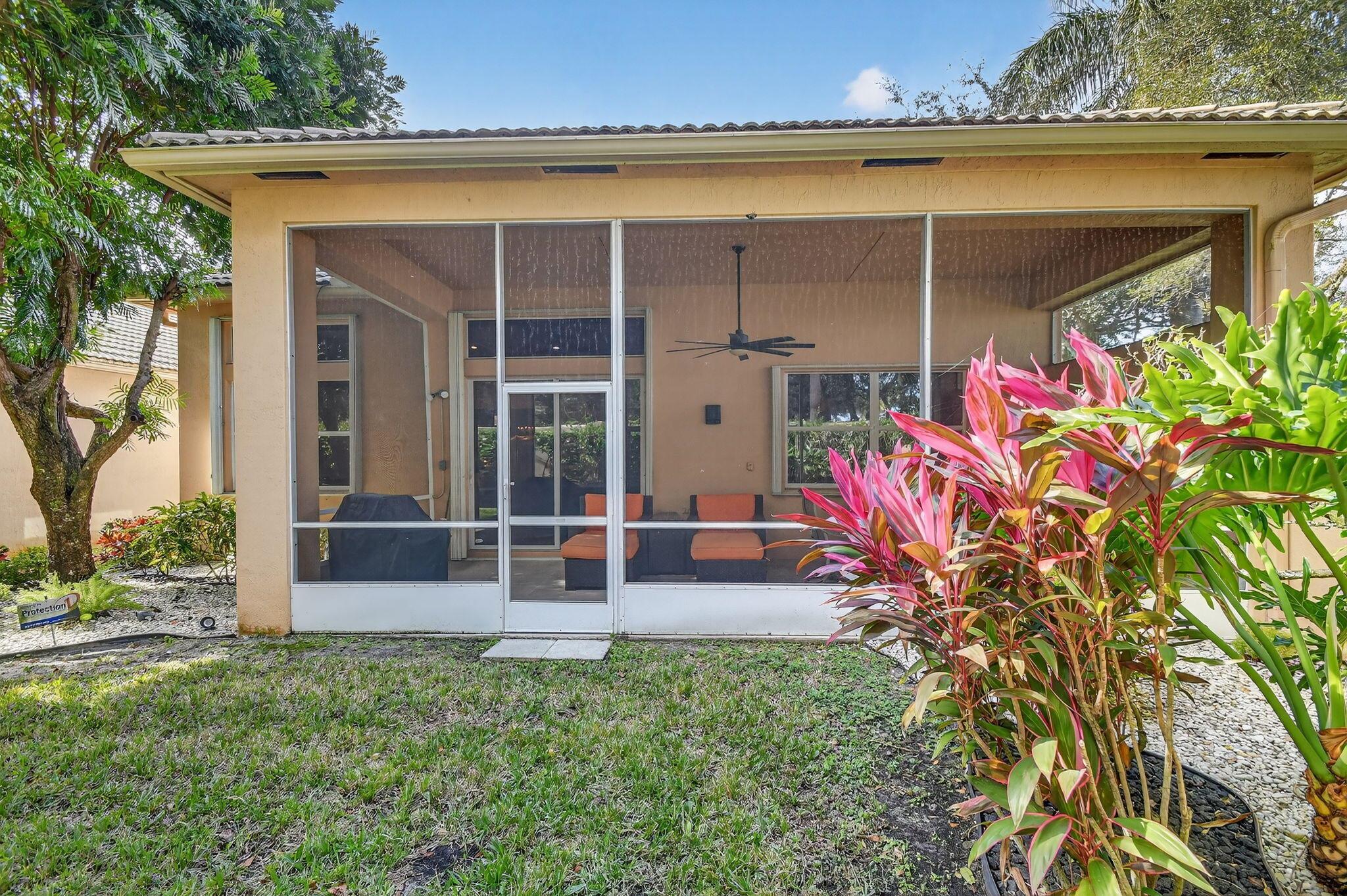 MIZNER FALLS - Residential