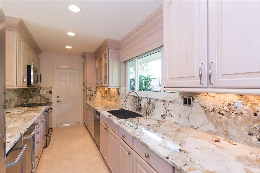 Coral Ridge Country Club - Residential