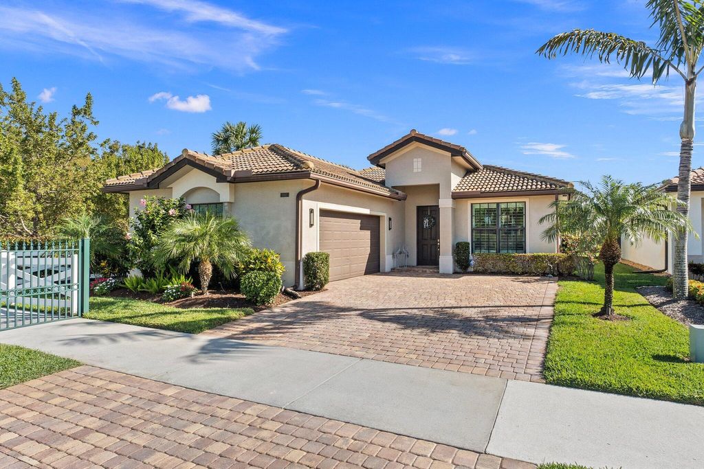 Photo of 5867 SE Entry Court, Stuart, FL 34997 (MLS # R10970698)