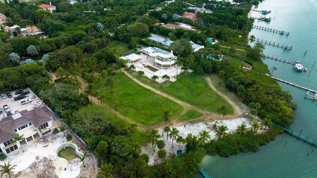 ITALANDCO PLAT ONE - Land