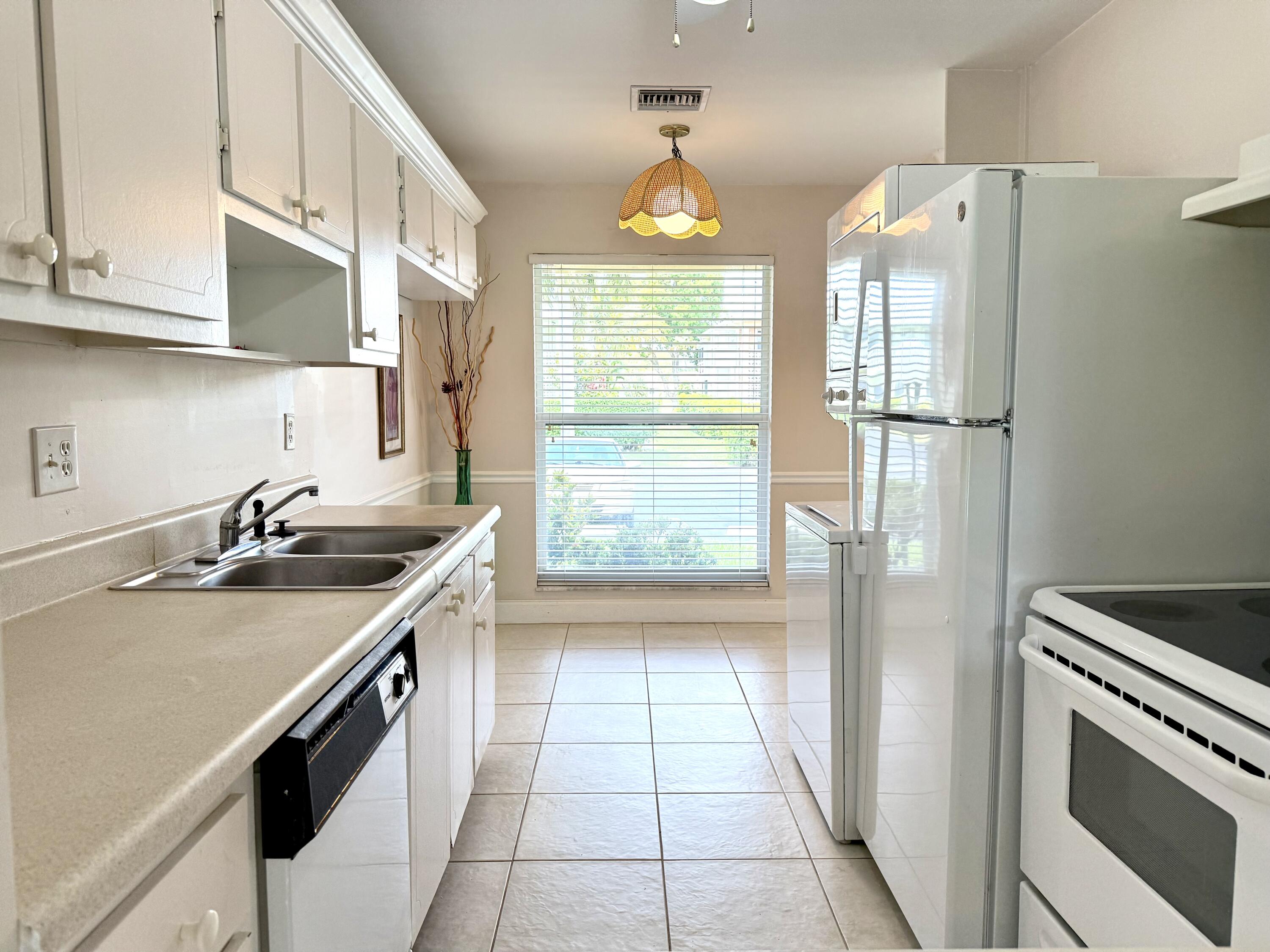 1441 NW 20th Avenue 69-C
