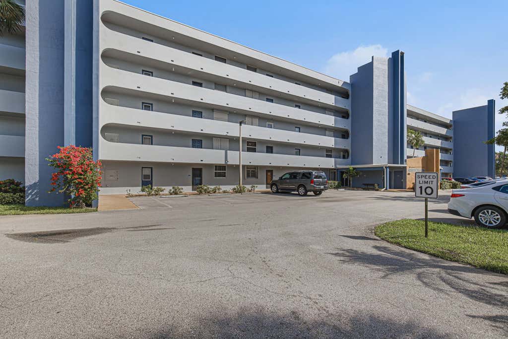 Photo of 5201 NW 2nd Avenue #2130, Boca Raton, FL 33487 (MLS # B26046296)