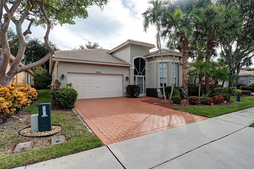 Photo of 12642 Via Ravenna, Boynton Beach, FL 33436 (MLS # R10757600)