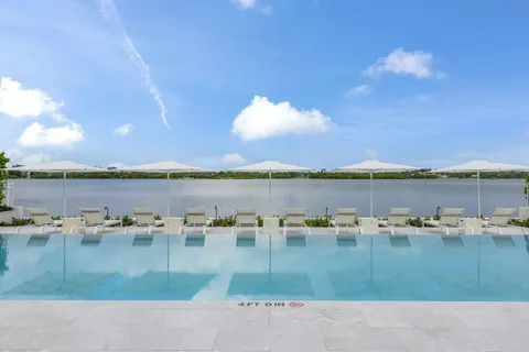 2773 S Ocean Boulevard Unit 407, Palm Beach, FL MLS: R11077870