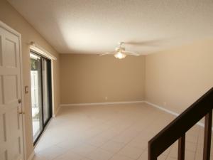 Court Yards Condo - Residential