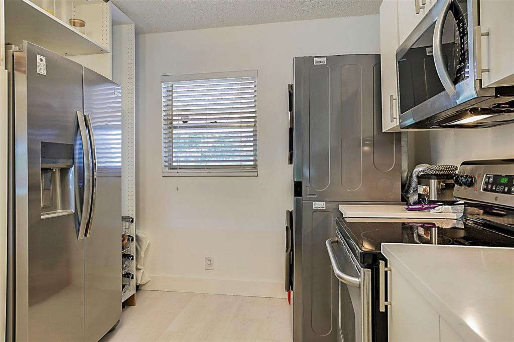 Lake Forest Condo - Residential Lease