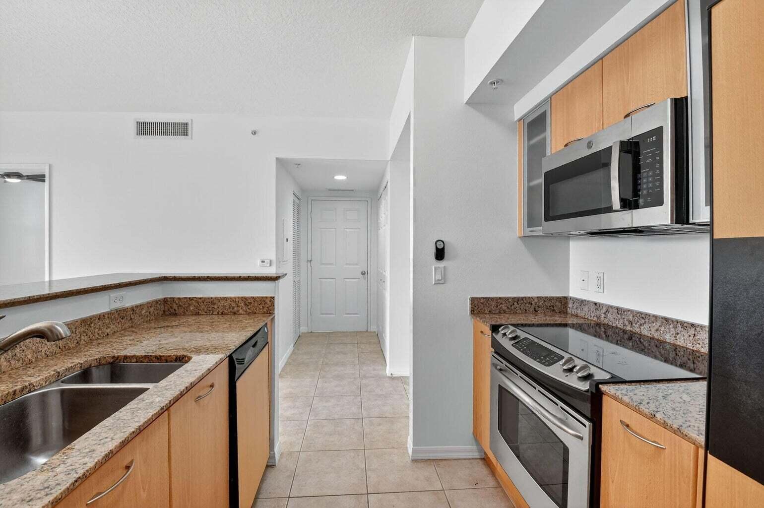 MARINA VILLAGE AT BOYNTON - Residential Lease