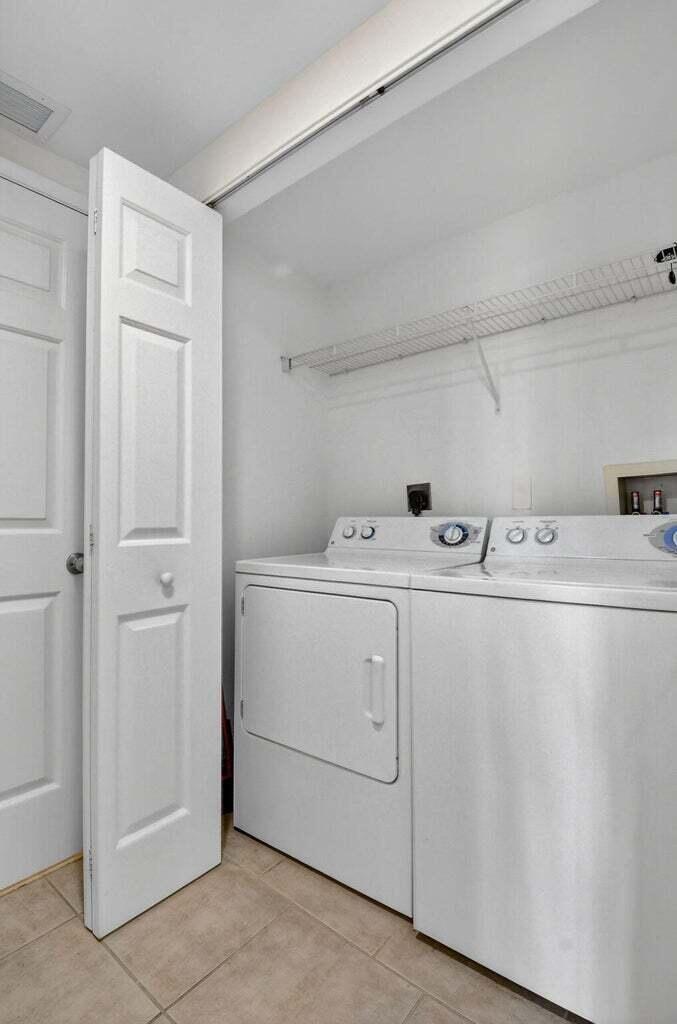 MARINA VILLAGE AT BOYNTON - Residential Lease