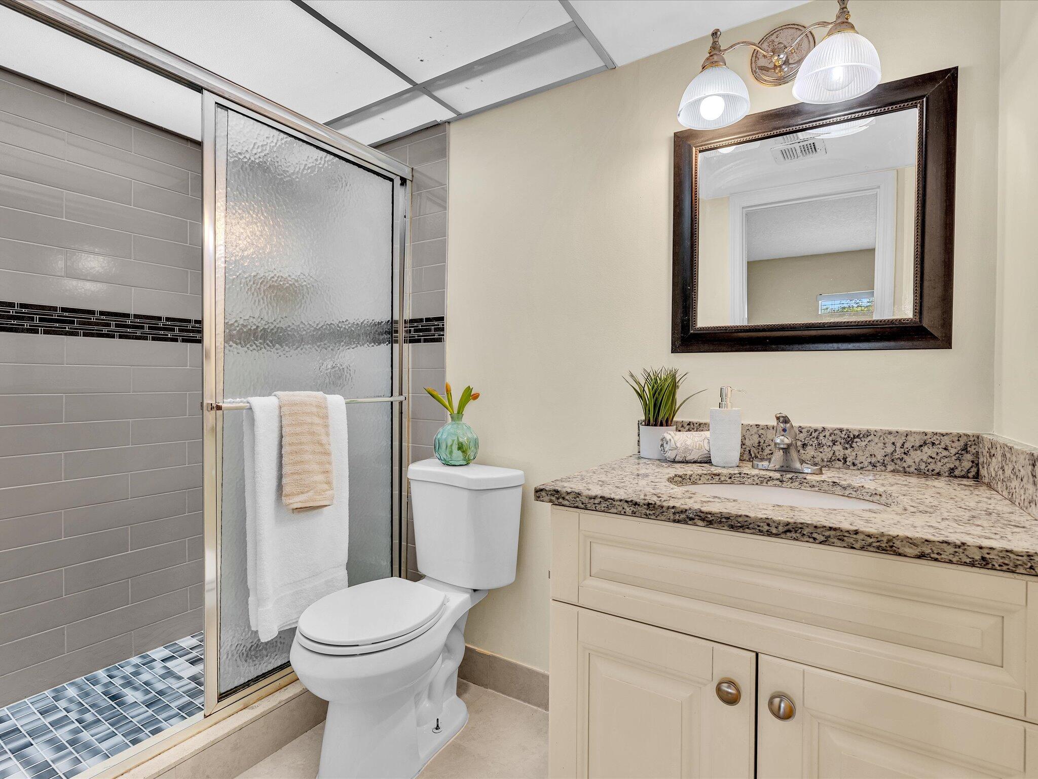 SPANISH OAKS CONDO - Residential Lease