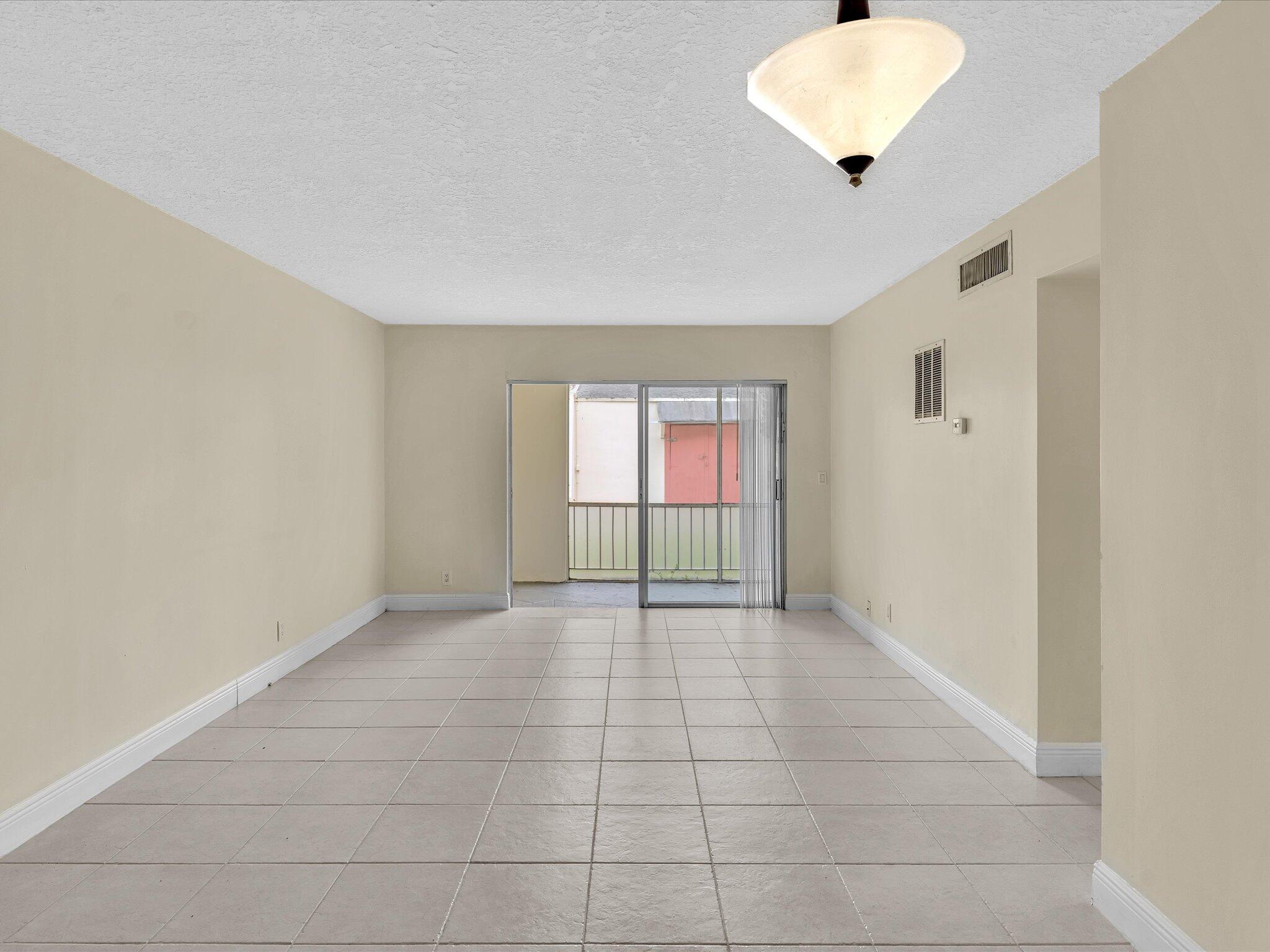 SPANISH OAKS CONDO - Residential Lease