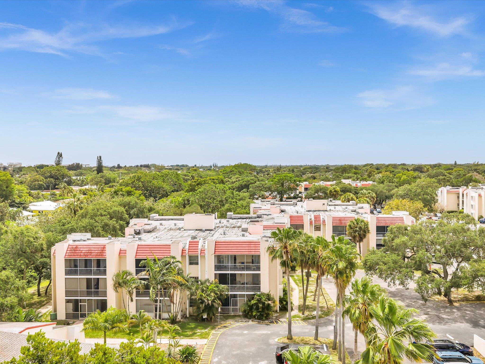 SPANISH OAKS CONDO - Residential Lease