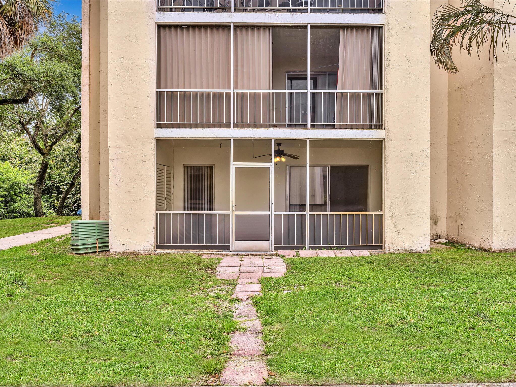 SPANISH OAKS CONDO - Residential Lease