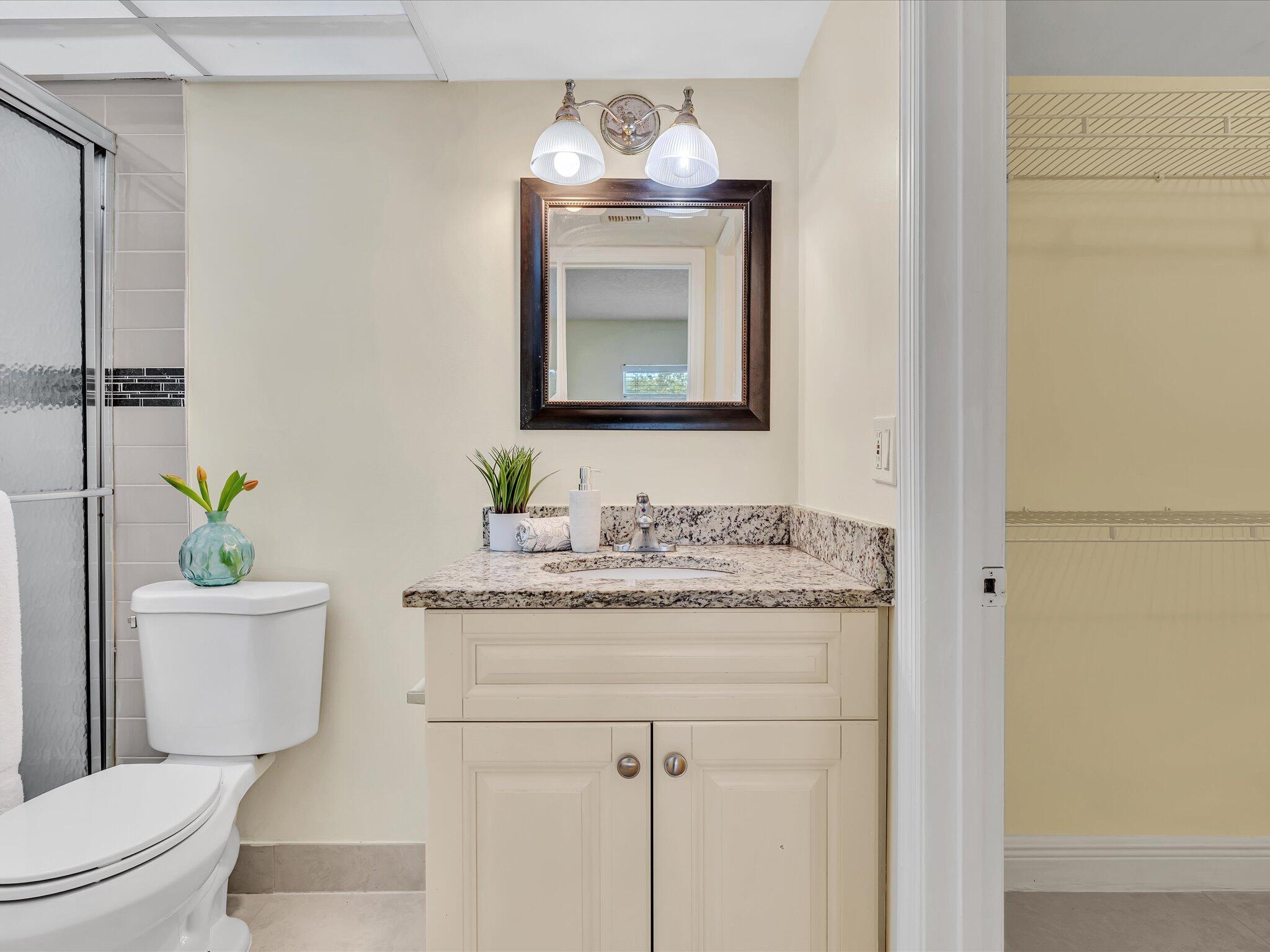 SPANISH OAKS CONDO - Residential Lease