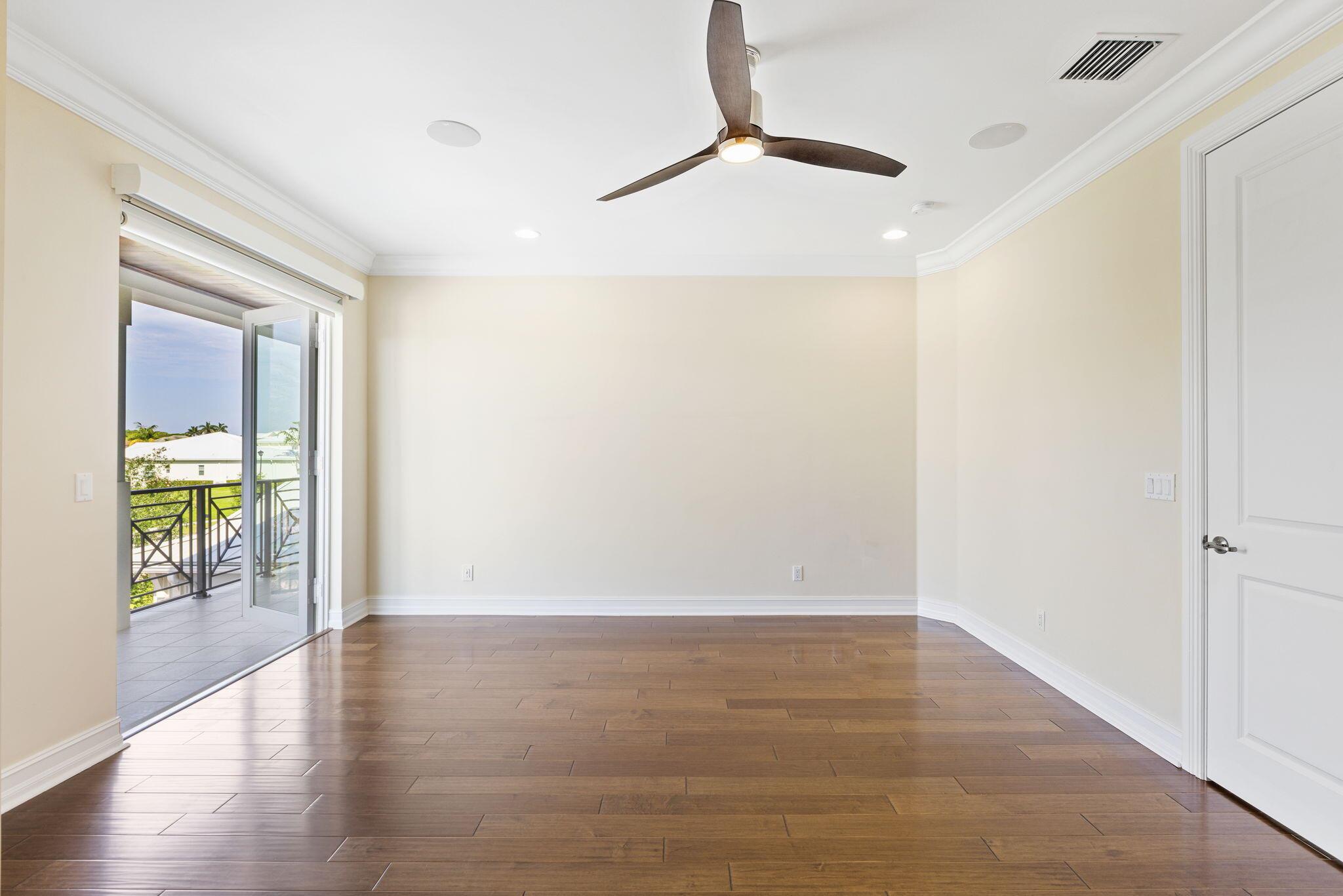 RIVERBEND - Residential