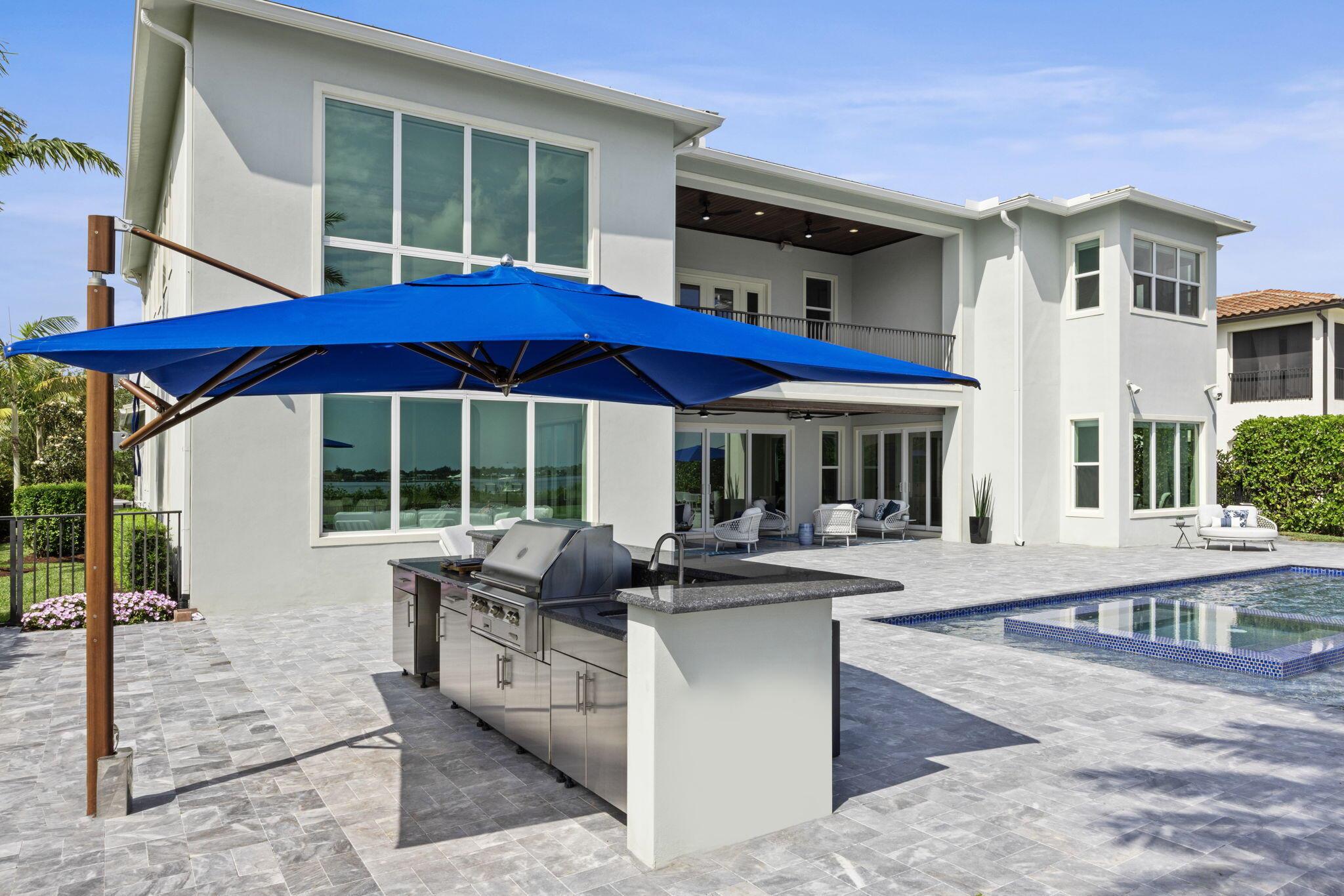 RIVERBEND - Residential