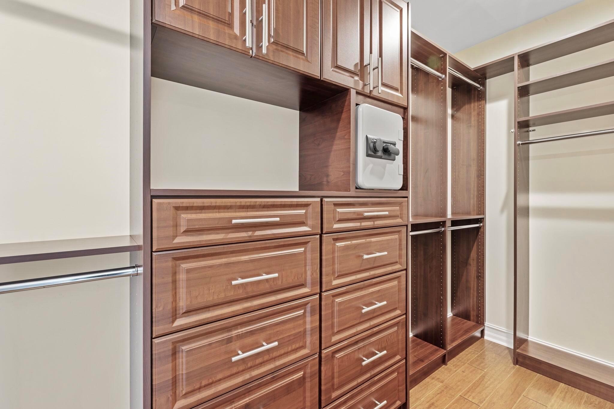 RIVERBEND - Residential