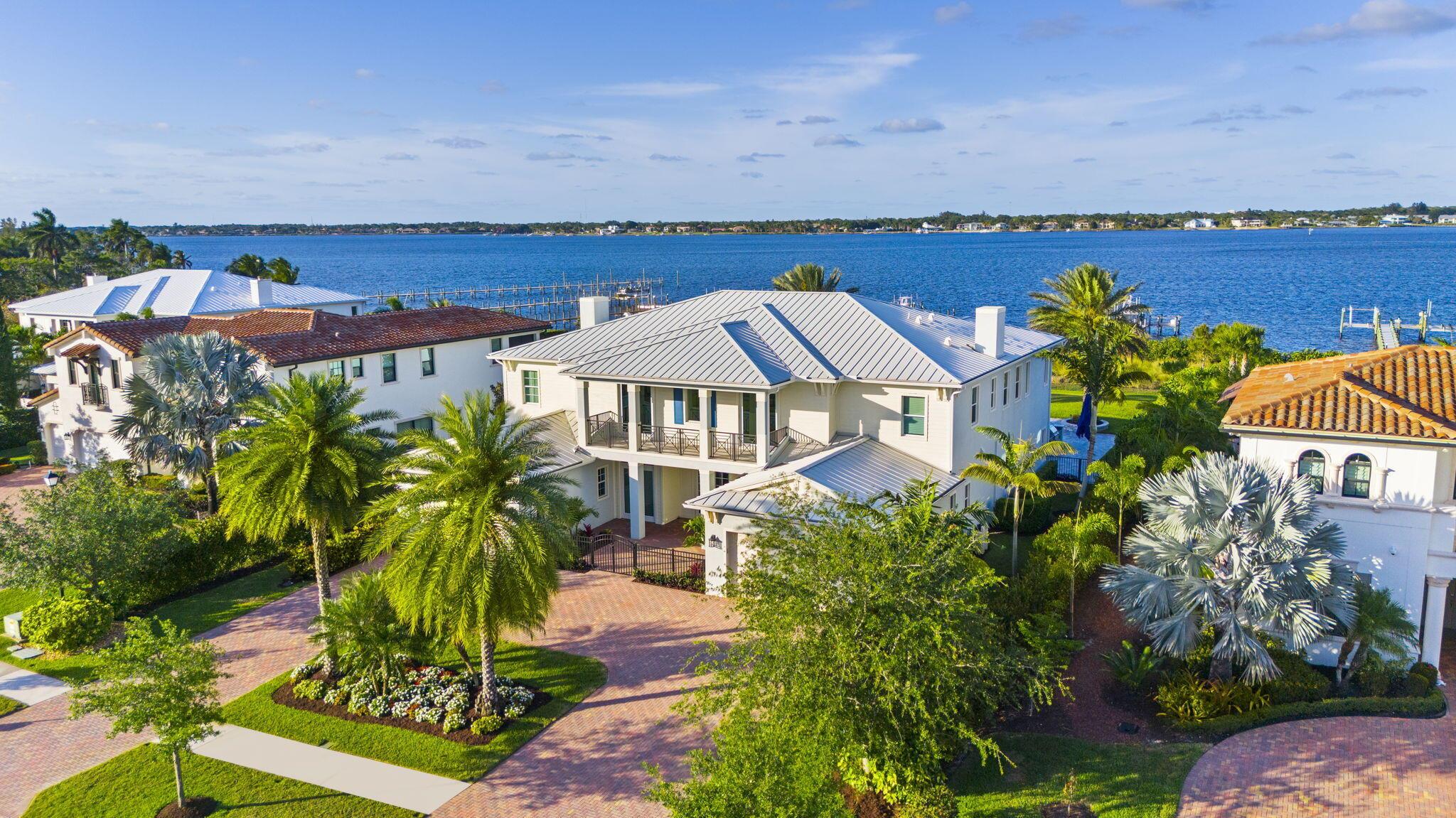 RIVERBEND - Residential