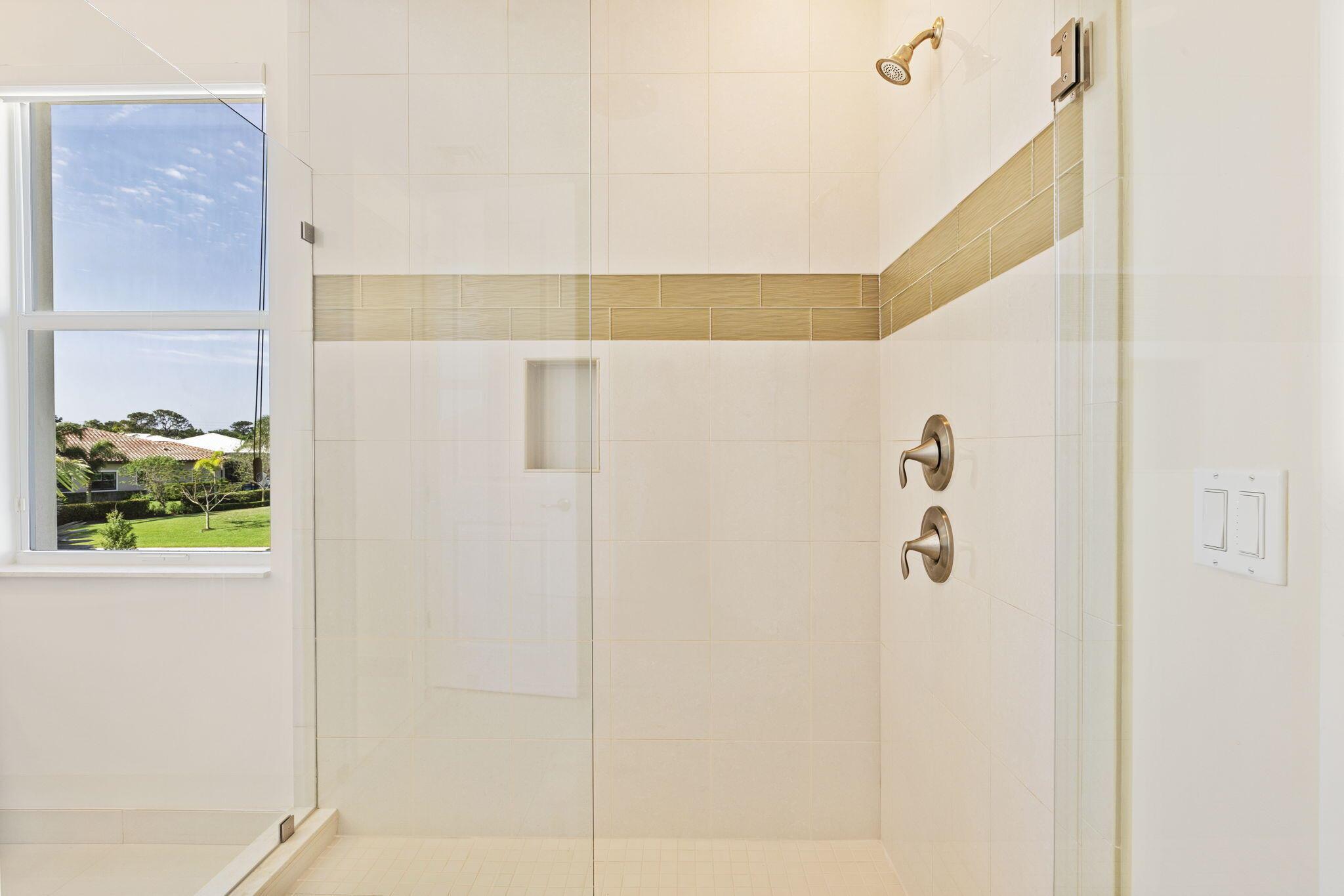 RIVERBEND - Residential