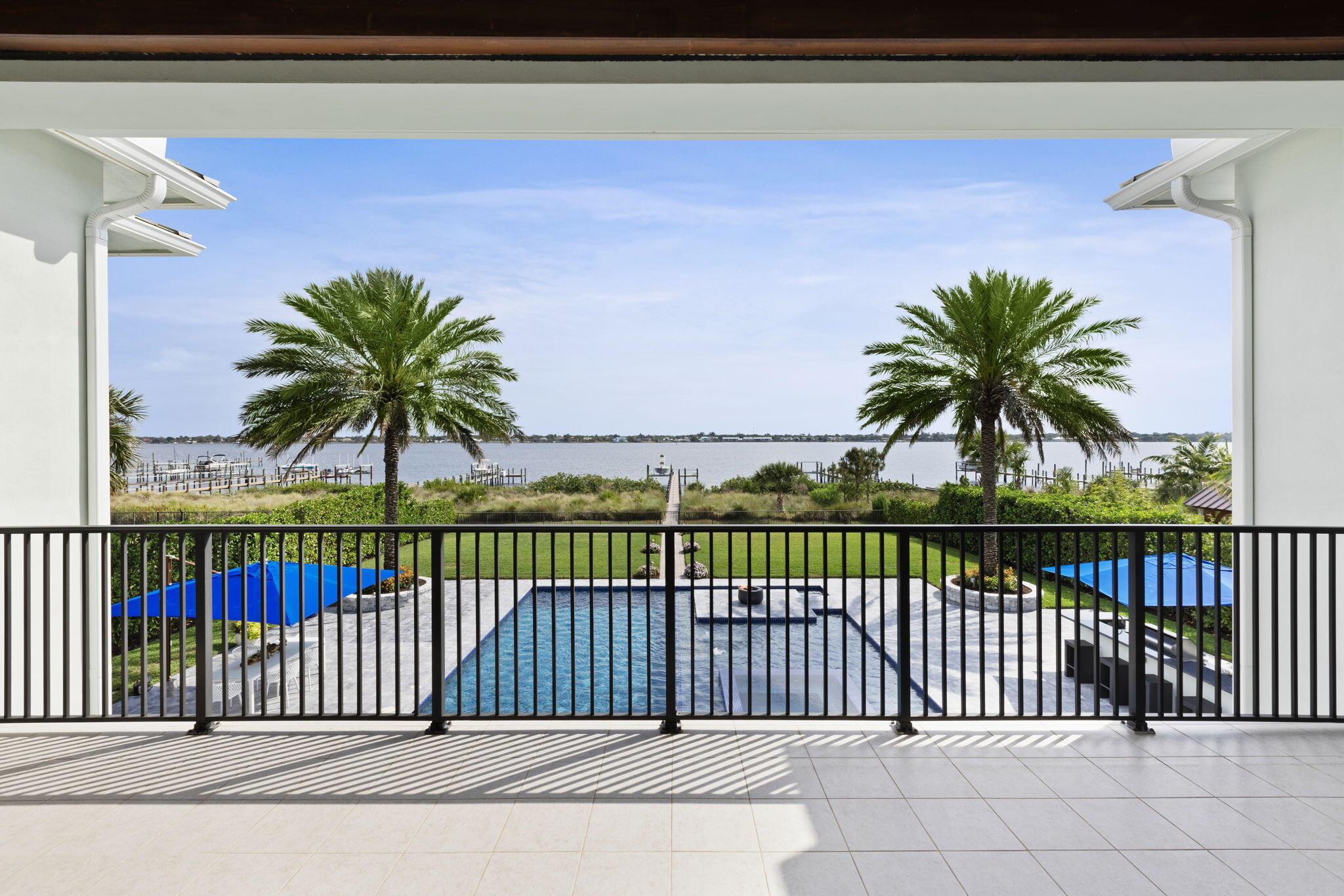 RIVERBEND - Residential