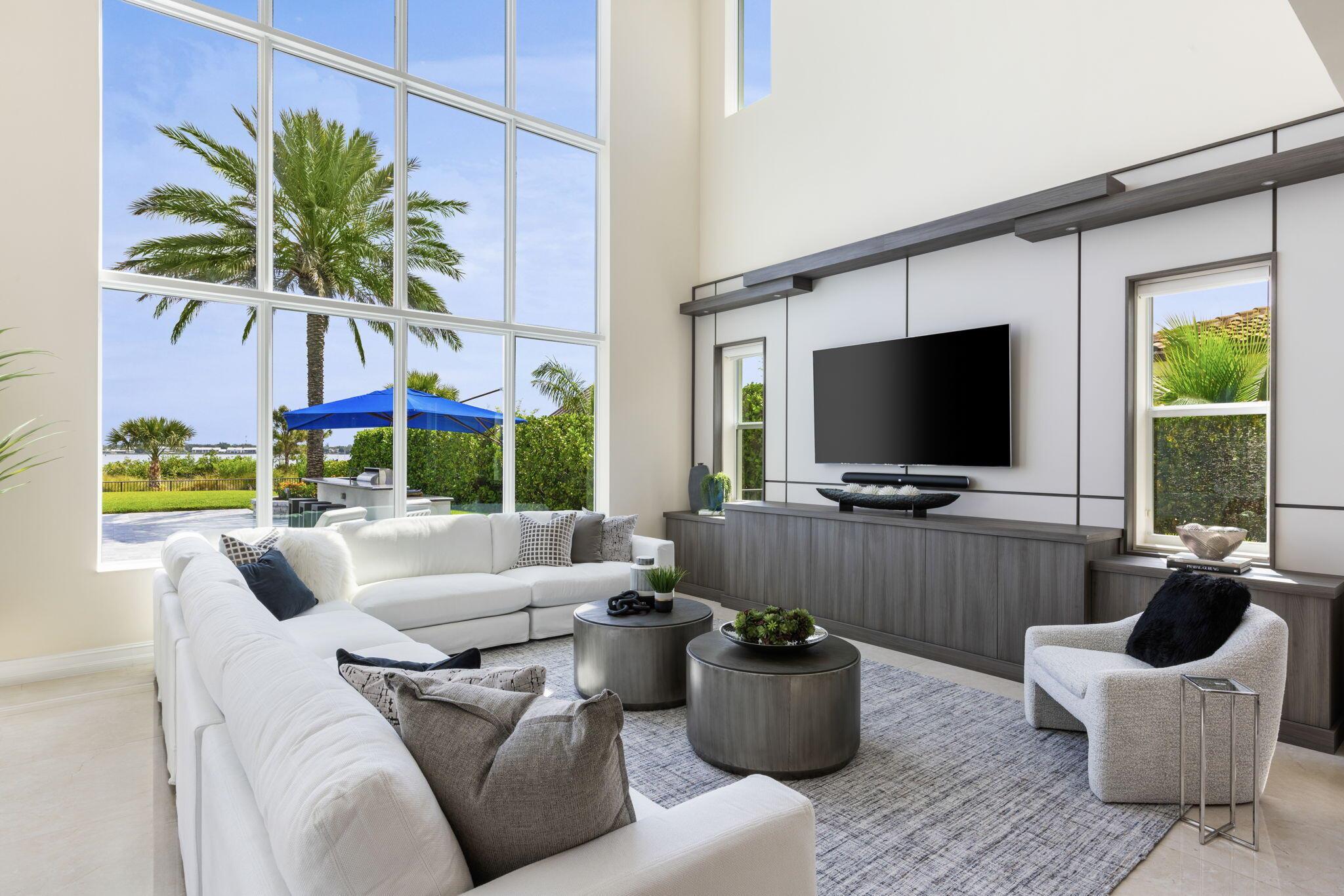 RIVERBEND - Residential