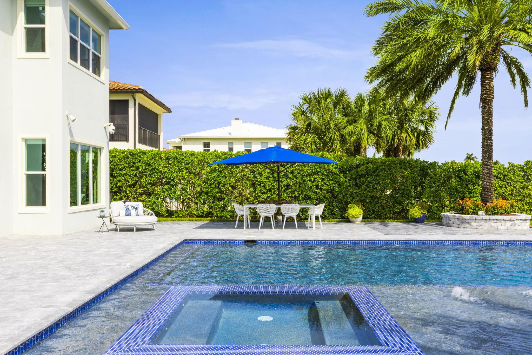 RIVERBEND - Residential