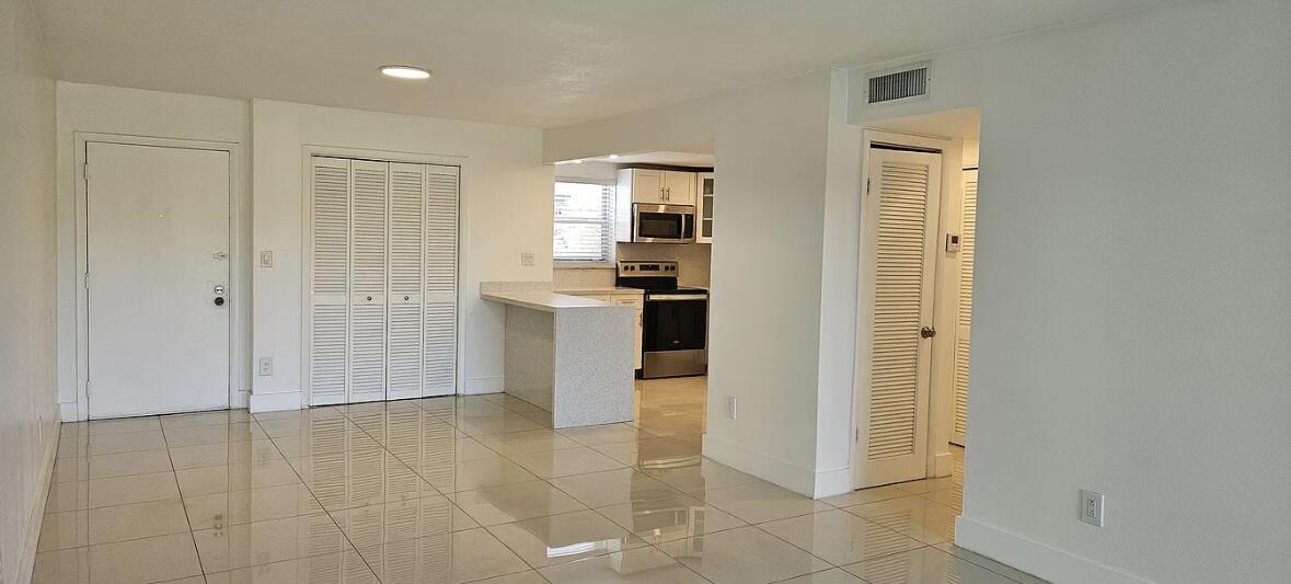 PARKVIEW CONDO NO 2 - Residential Lease