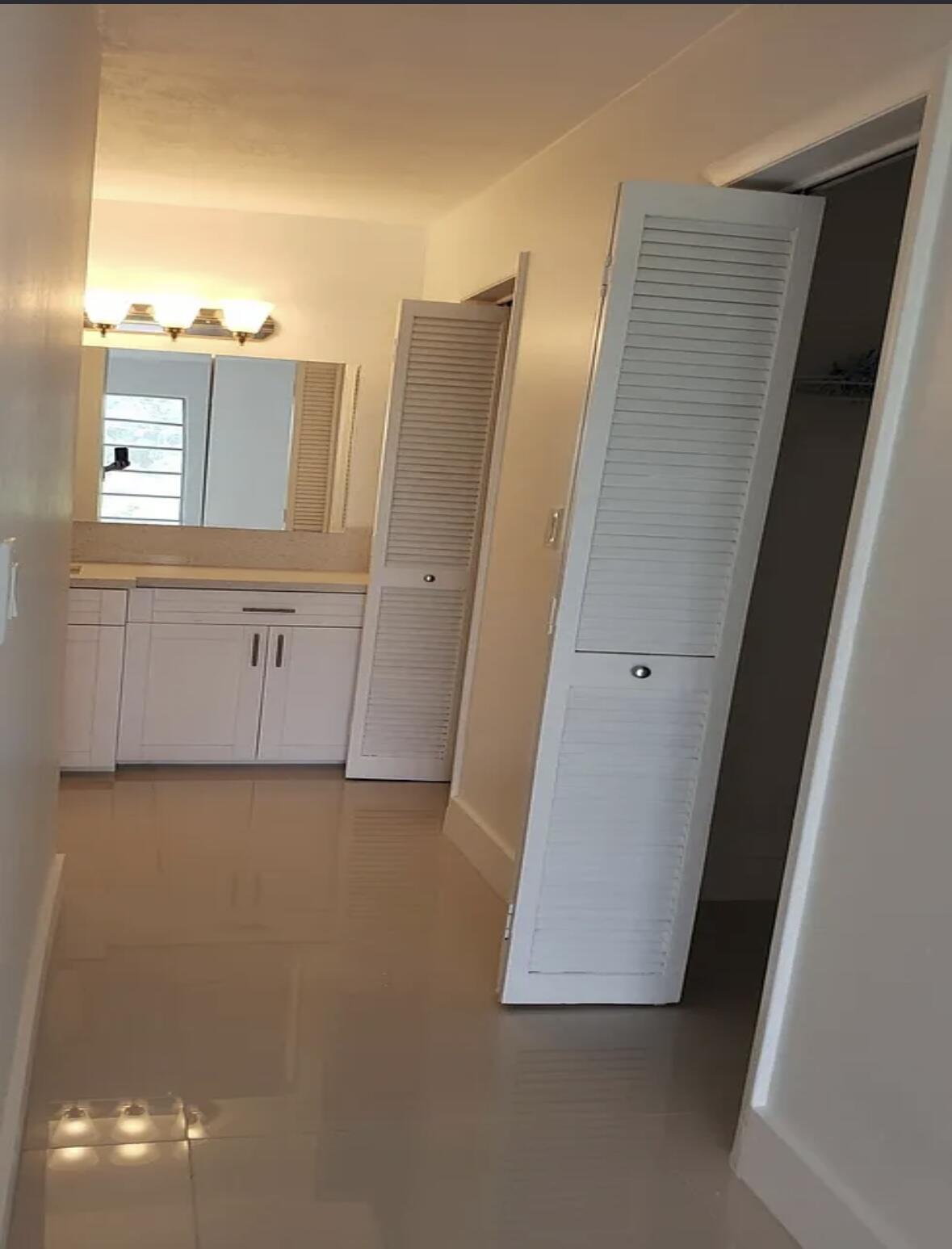9170 Fontainebleau Boulevard 301