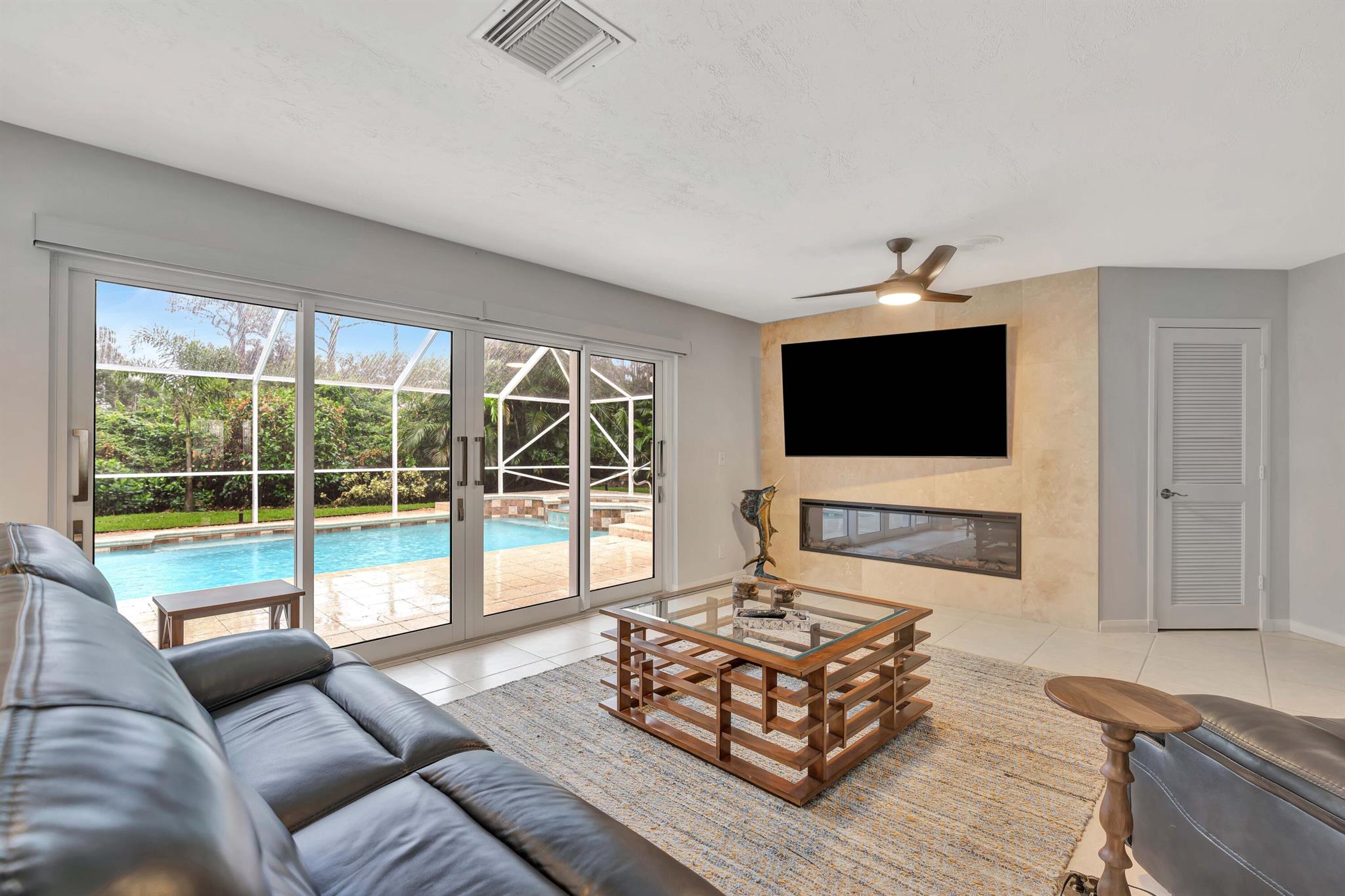 PIPERS LANDING - Residential