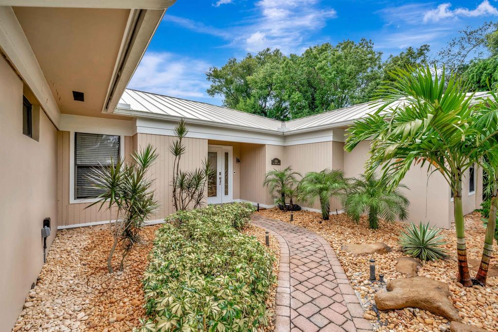 Photo of 4781 SW Parkgate Boulevard, Palm City, FL 34990 (MLS # R11131390)