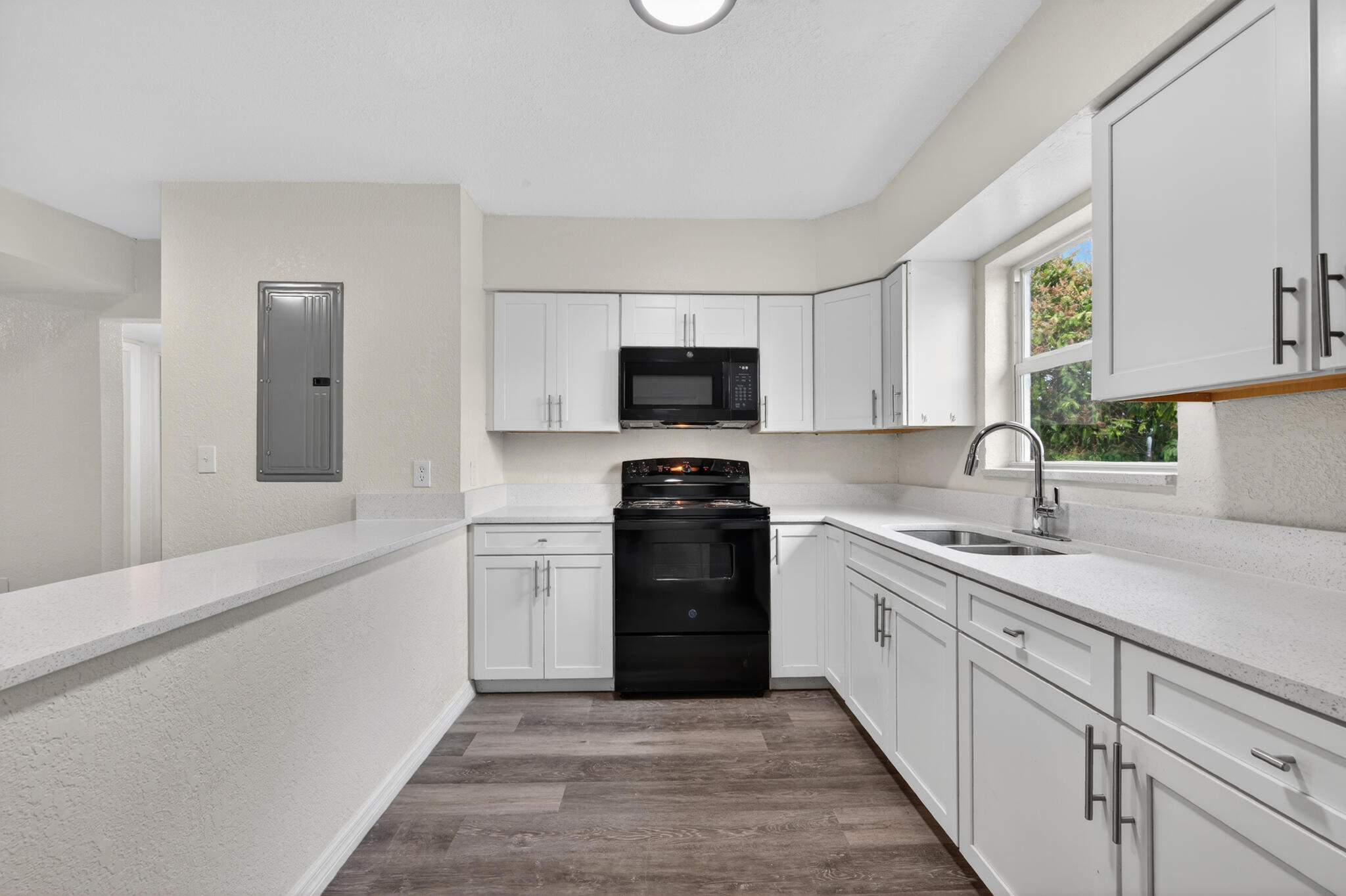 OAK PARK SUB - Residential