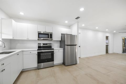 Wellington Florida Homes for Rent 12452 Guilford Way Wellington FL 33414